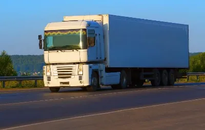 İzmir ile Kavaklıdere Arası Öğrenci Eşyası Taşıma